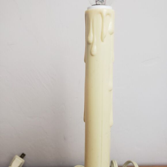 Lot of 2 Vintage MCM 9”‎ Christmas Window Electric Light Drip Candles - Picture 5 of 8